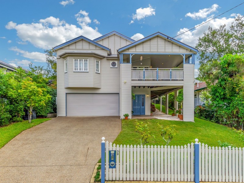 39 Panorama Street, Ashgrove QLD 4060