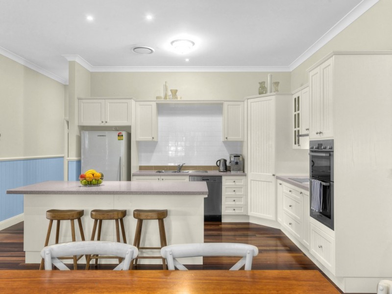 39 Panorama Street, Ashgrove QLD 4060