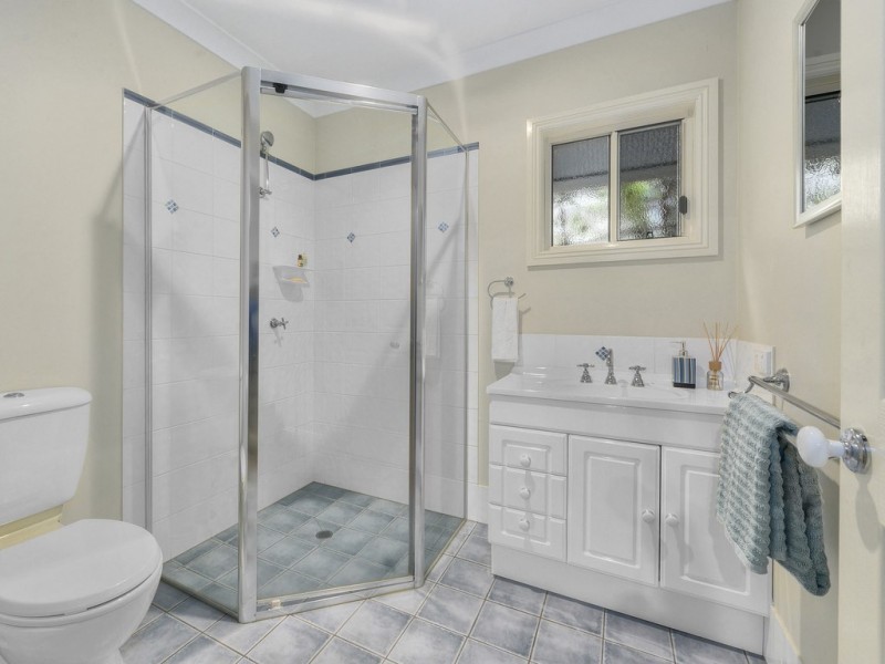 39 Panorama Street, Ashgrove QLD 4060