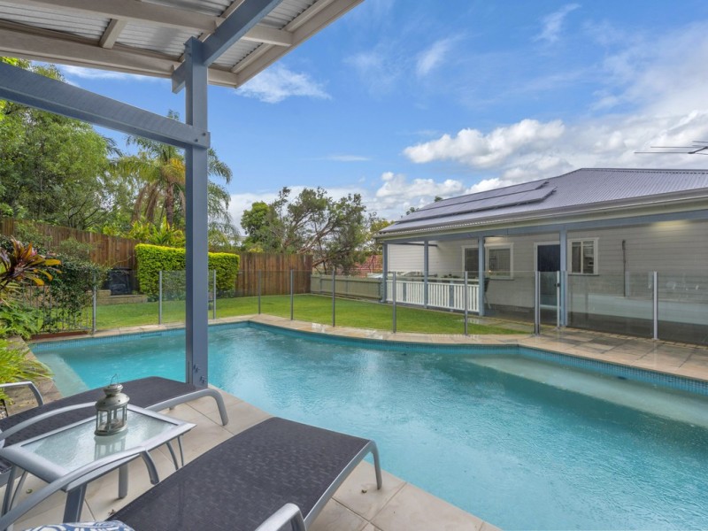 39 Panorama Street, Ashgrove QLD 4060