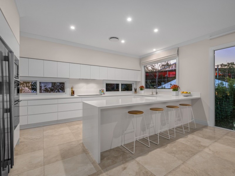 11 Dovedale Crescent, Ashgrove QLD 4060