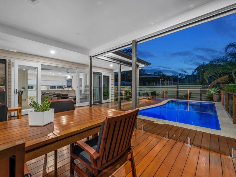 11 Dovedale Crescent, Ashgrove QLD 4060