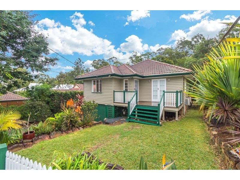 14 Farrell Street, Ashgrove QLD 4060