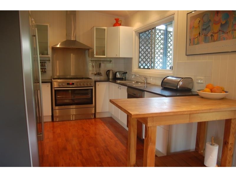 9 Fernberg Road, Paddington QLD 4064