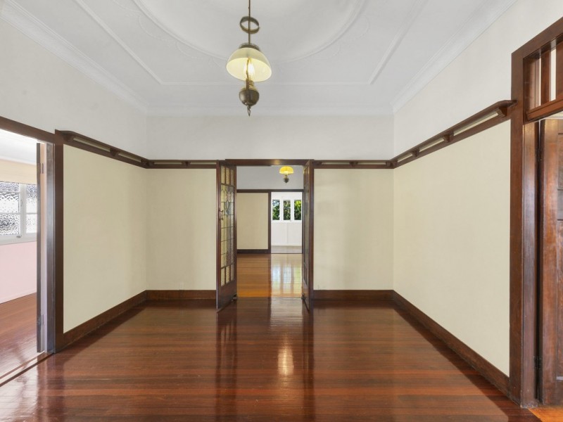 21 Trout Street, Ashgrove QLD 4060