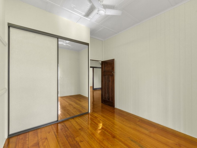 21 Trout Street, Ashgrove QLD 4060