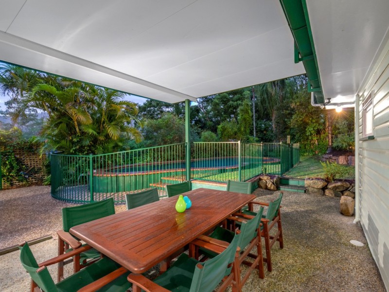 10 Grand Parade, Ashgrove QLD 4060