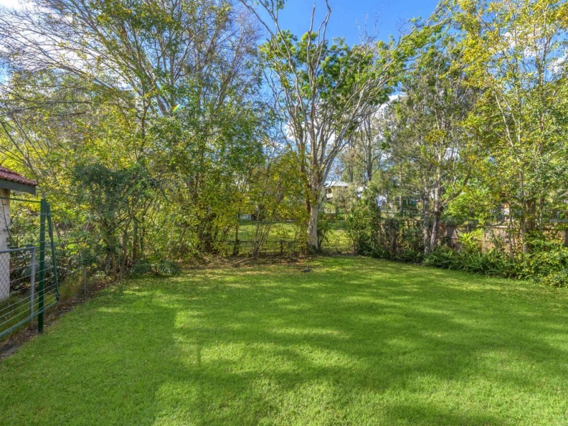 27 Arinya Road, Ashgrove QLD 4060