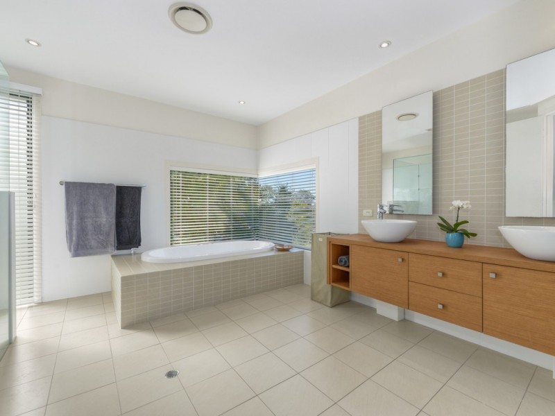 38 Panorama Street, Ashgrove QLD 4060