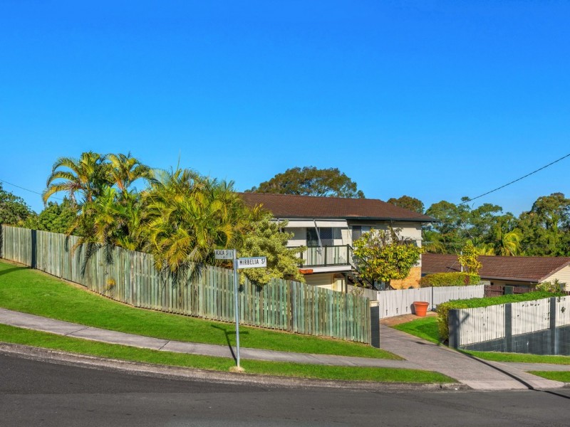 35 Mirbelia Street, Everton Hills QLD 4053