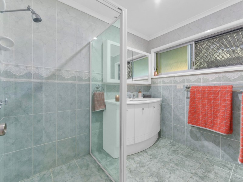 35 Mirbelia Street, Everton Hills QLD 4053