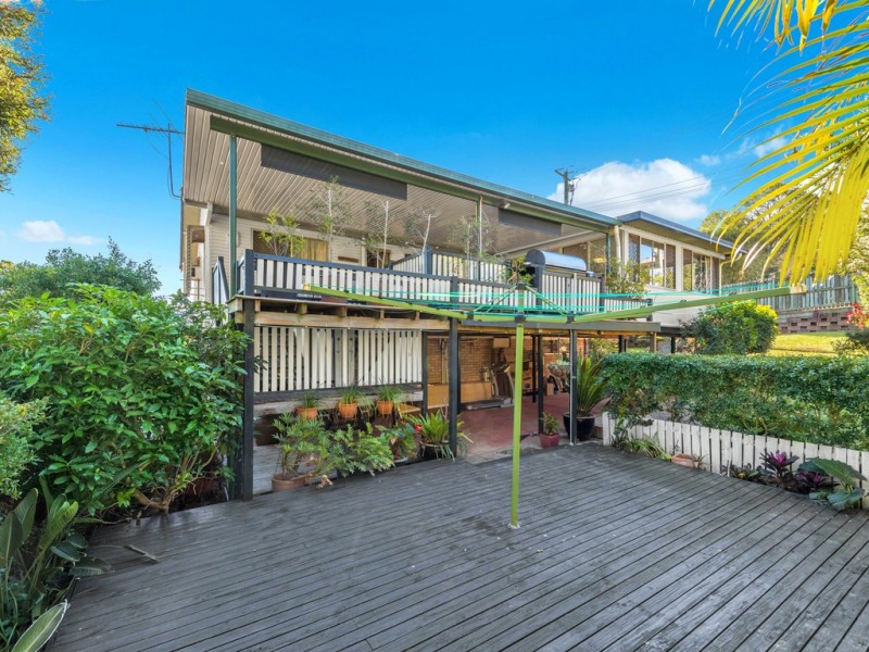 35 Mirbelia Street, Everton Hills QLD 4053