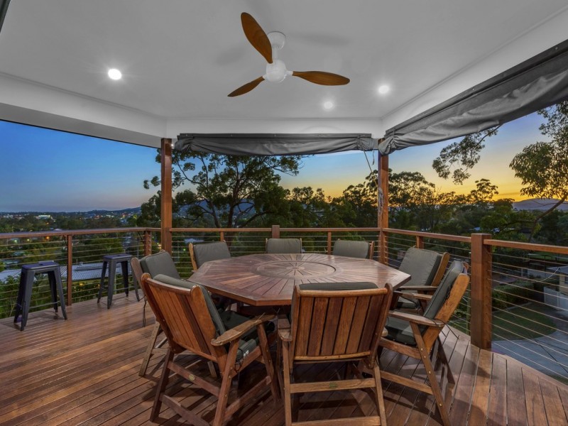 63 Illawarra Street, Everton Park QLD 4053