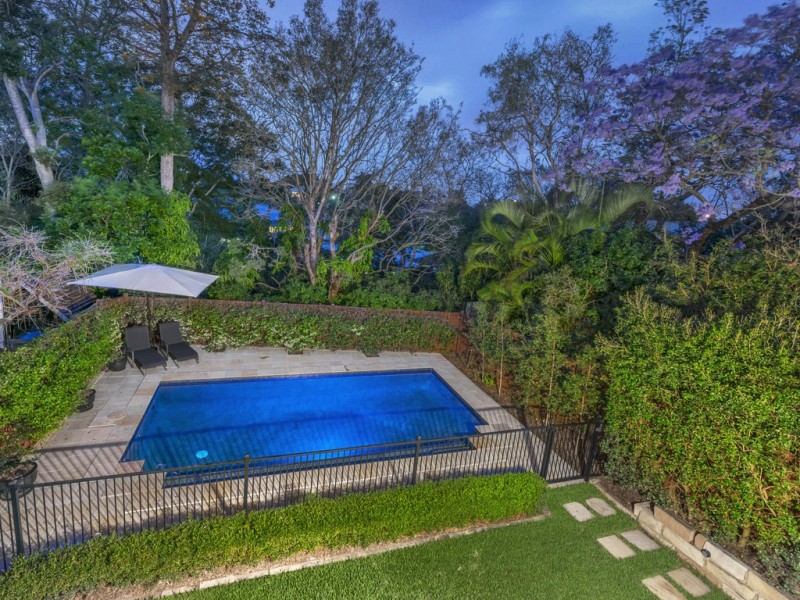 31 Woodland Street, Ashgrove QLD 4060