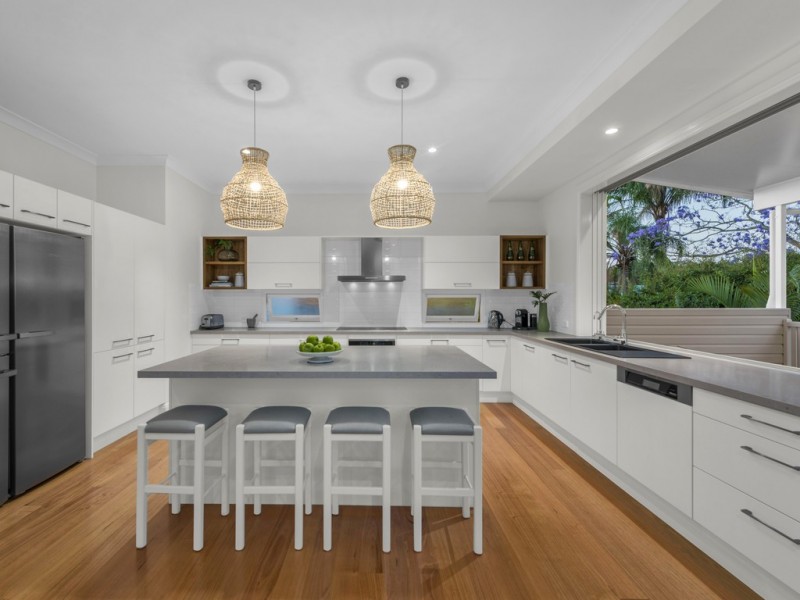 69 Kinnaird Street, Ashgrove QLD 4060