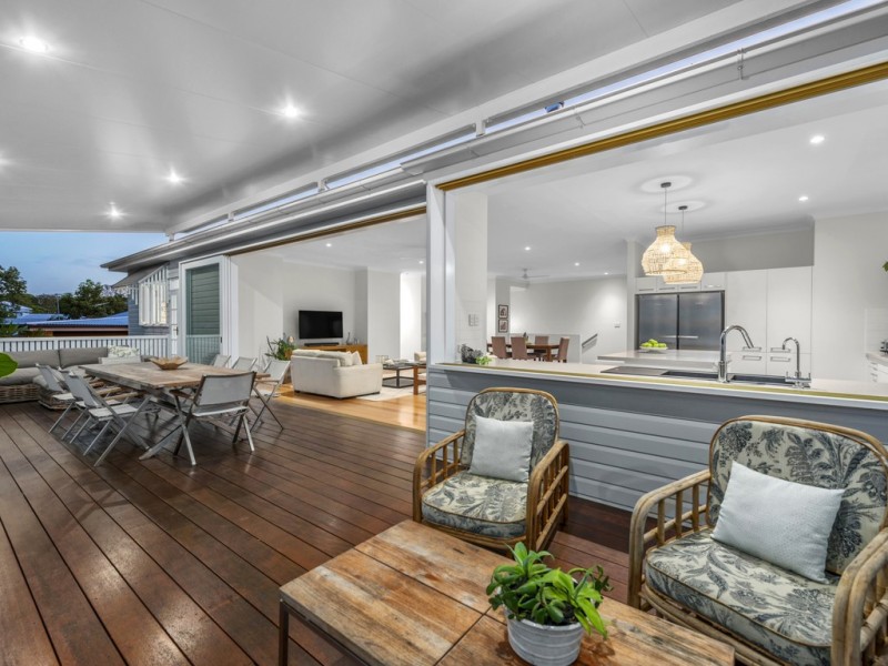 69 Kinnaird Street, Ashgrove QLD 4060