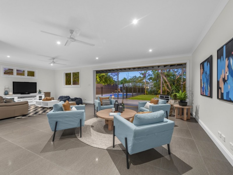 69 Kinnaird Street, Ashgrove QLD 4060