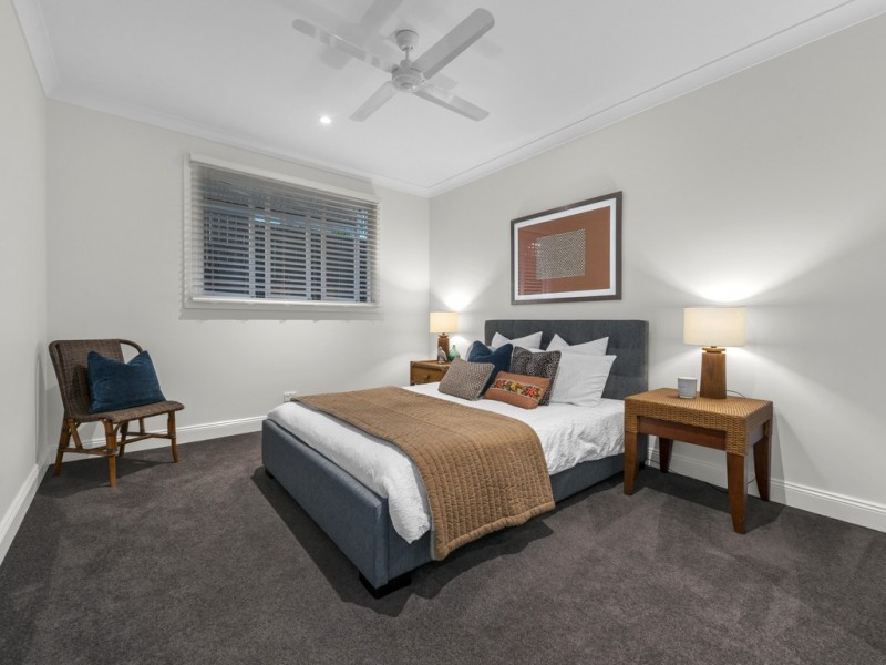 69 Kinnaird Street, Ashgrove QLD 4060