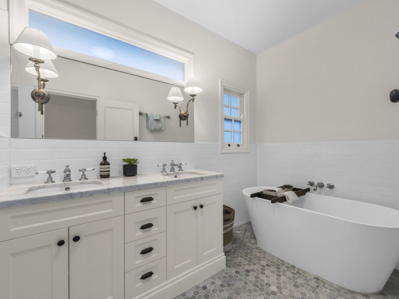 88 Mareeba Road, Ashgrove QLD 4060