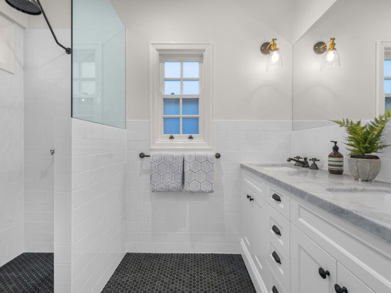 88 Mareeba Road, Ashgrove QLD 4060