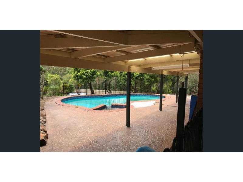 25 Freesia Street, Macgregor QLD 4109