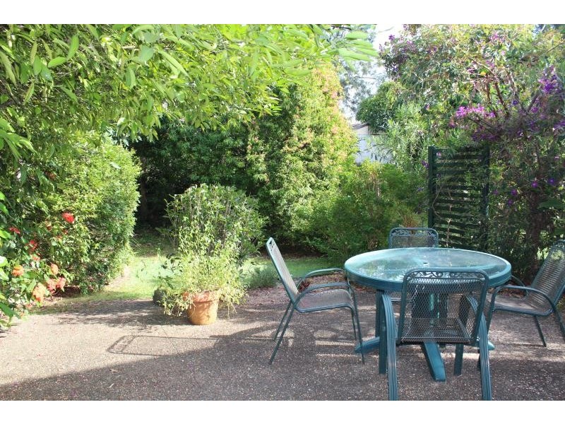 18 Globe St, Ashgrove QLD 4060