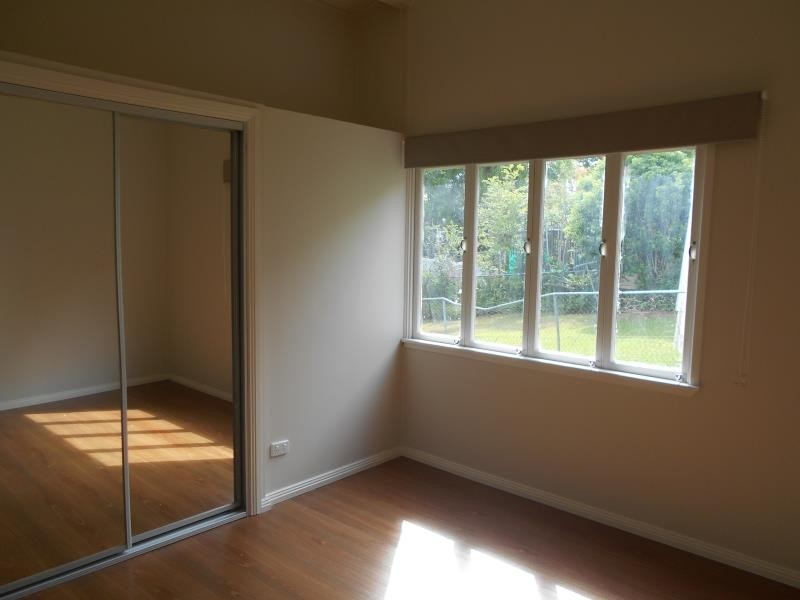 2/110 Waterworks Rd, Ashgrove QLD 4060