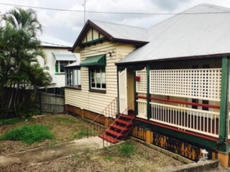 19 Garrick Terrace, Herston QLD 4006