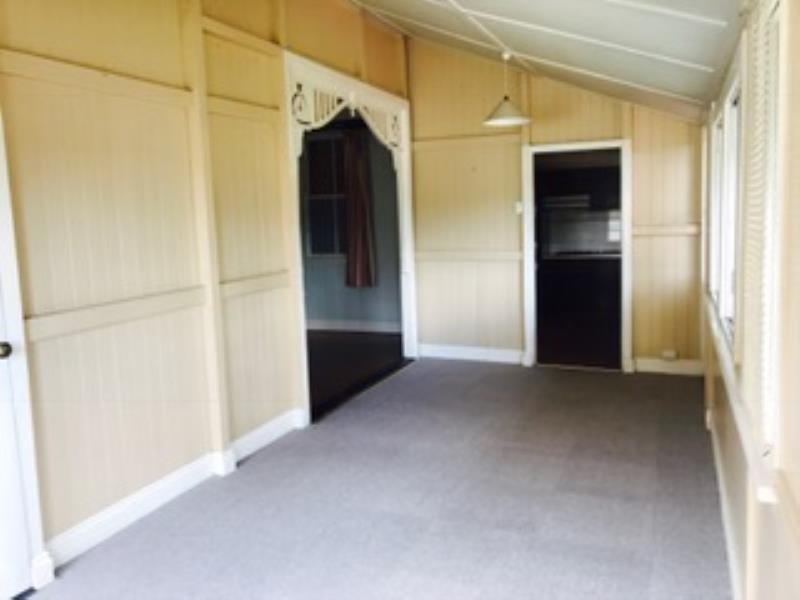 19 Garrick Terrace, Herston QLD 4006