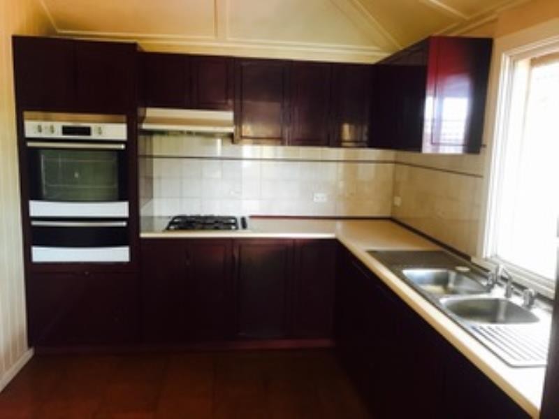 19 Garrick Terrace, Herston QLD 4006