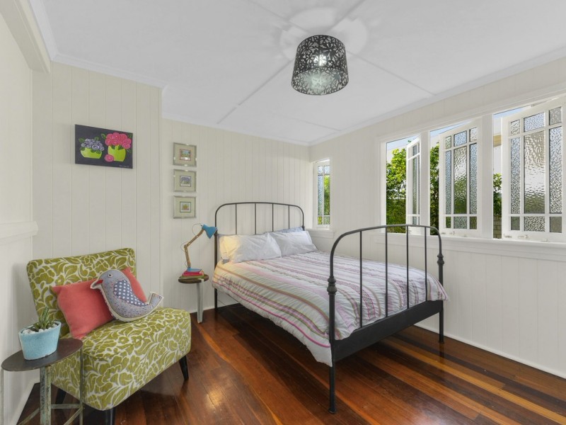 33 Gresham Street, Ashgrove QLD 4060
