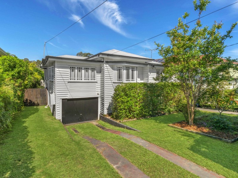 33 Gresham Street, Ashgrove QLD 4060