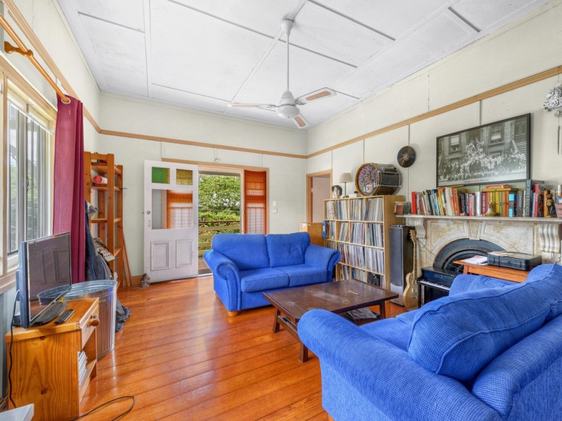 21 Gramere Avenue, Ashgrove QLD 4060