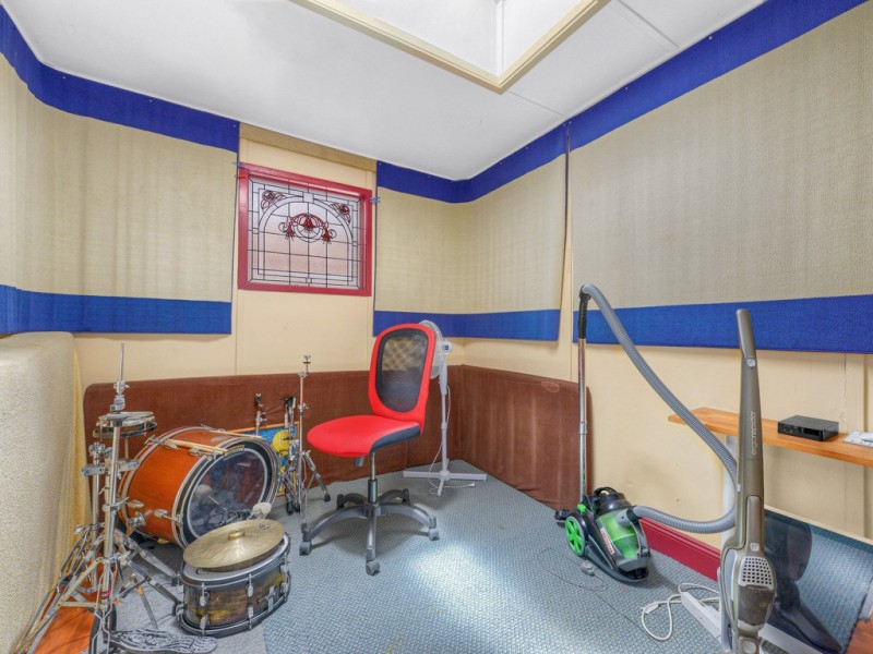 21 Gramere Avenue, Ashgrove QLD 4060