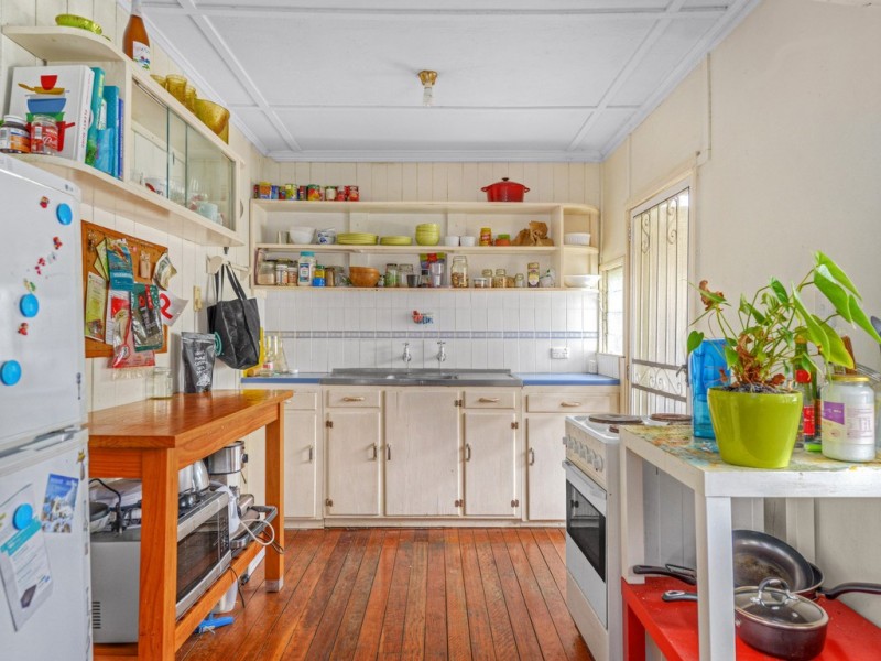 21 Gramere Avenue, Ashgrove QLD 4060