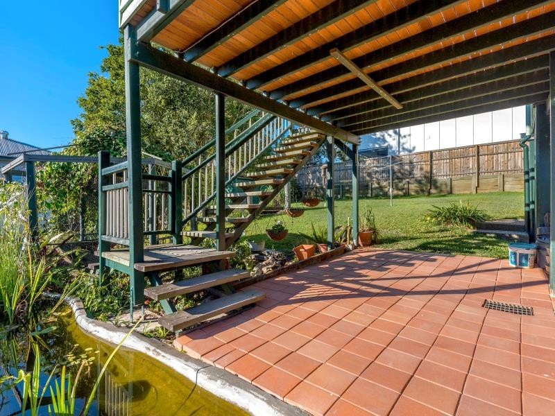 87 Beatrice Street, Bardon QLD 4065