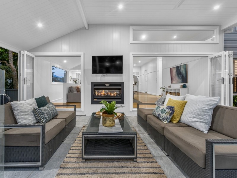 11 Foch Street, Ashgrove QLD 4060