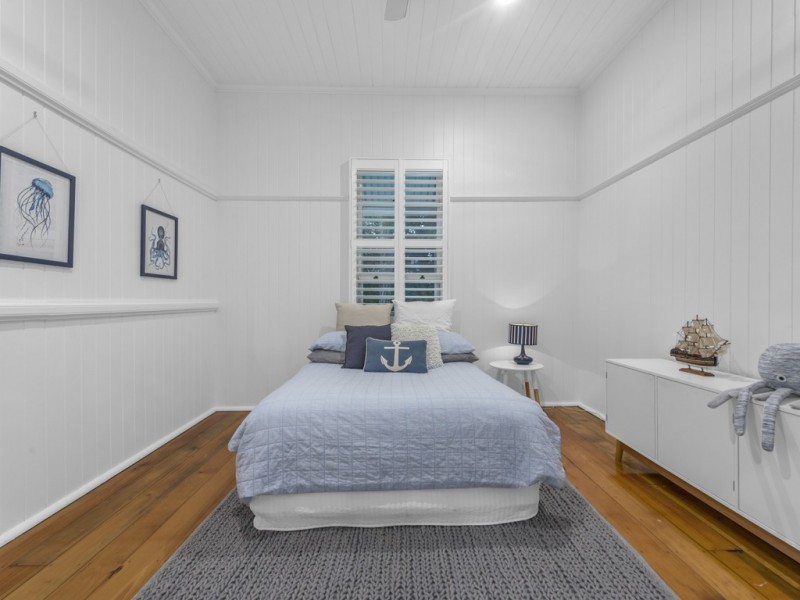 11 Foch Street, Ashgrove QLD 4060