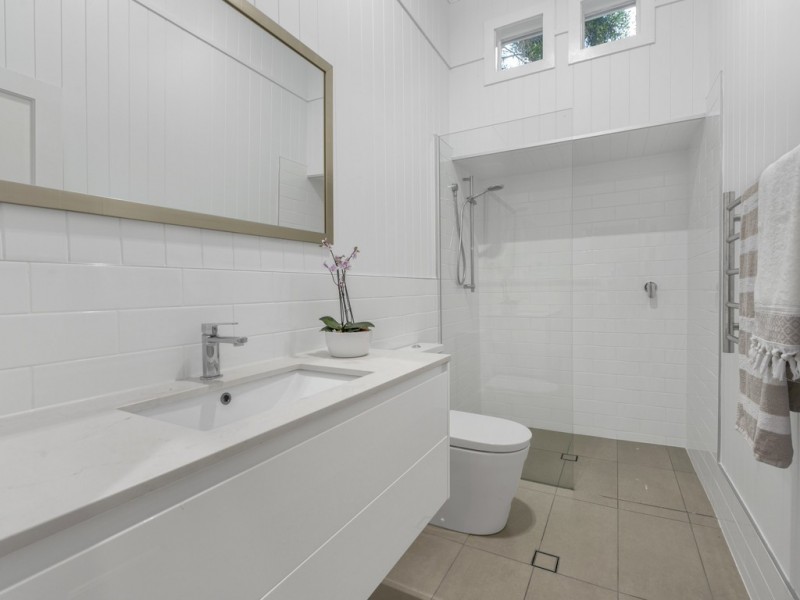 11 Foch Street, Ashgrove QLD 4060