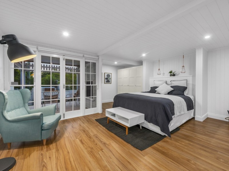 11 Foch Street, Ashgrove QLD 4060