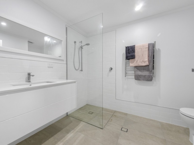 11 Foch Street, Ashgrove QLD 4060