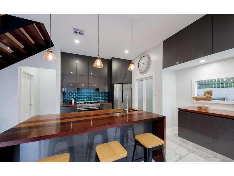 3 Lansbury Parade, Ashgrove QLD 4060