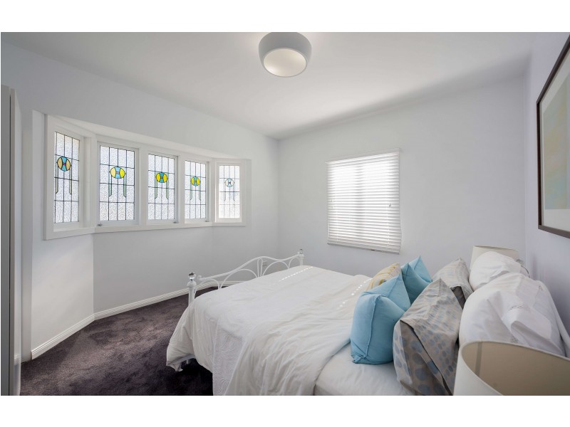 3 Lansbury Parade, Ashgrove QLD 4060