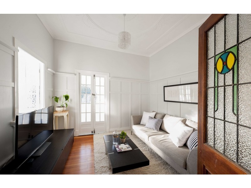 3 Lansbury Parade, Ashgrove QLD 4060