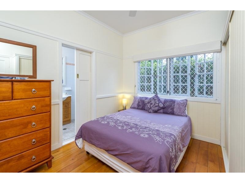 1/81 Oleander Dr, Ashgrove QLD 4060