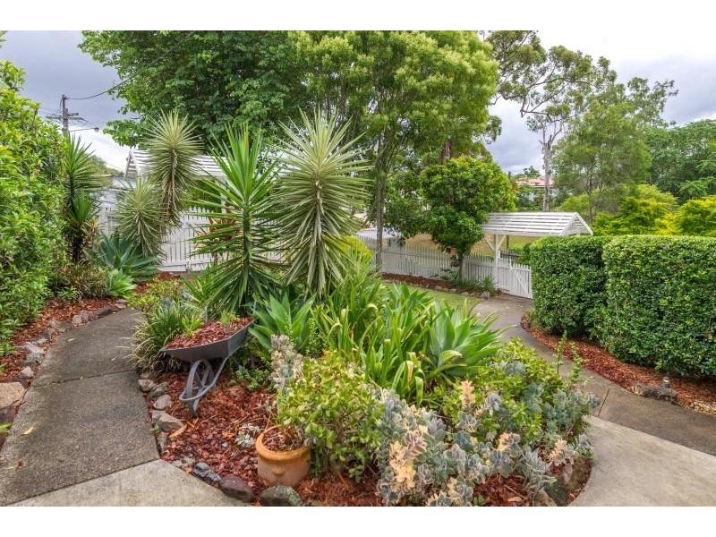 1/81 Oleander Dr, Ashgrove QLD 4060