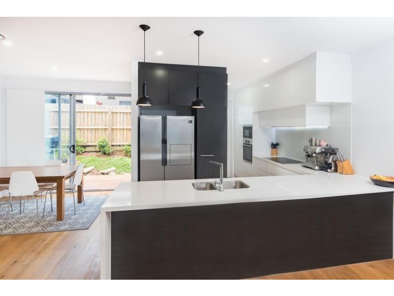 127/390 Simpsons Road, Bardon QLD 4065