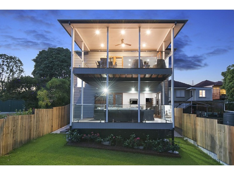 42 Dovedale Crescent, Ashgrove QLD 4060