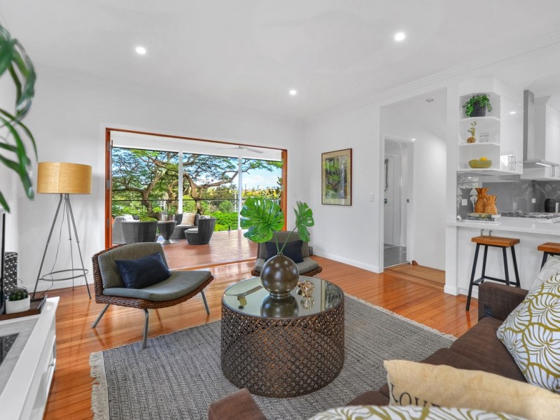 42 Dovedale Crescent, Ashgrove QLD 4060
