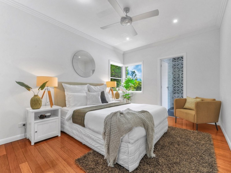 42 Dovedale Crescent, Ashgrove QLD 4060